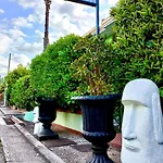 Utopia Bed & Breakfast 4*