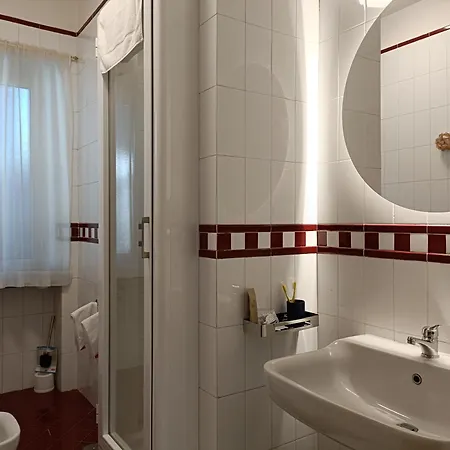 فندق مبيت وإفطار Utopia 4*