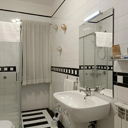 Utopia 4* Marigliano